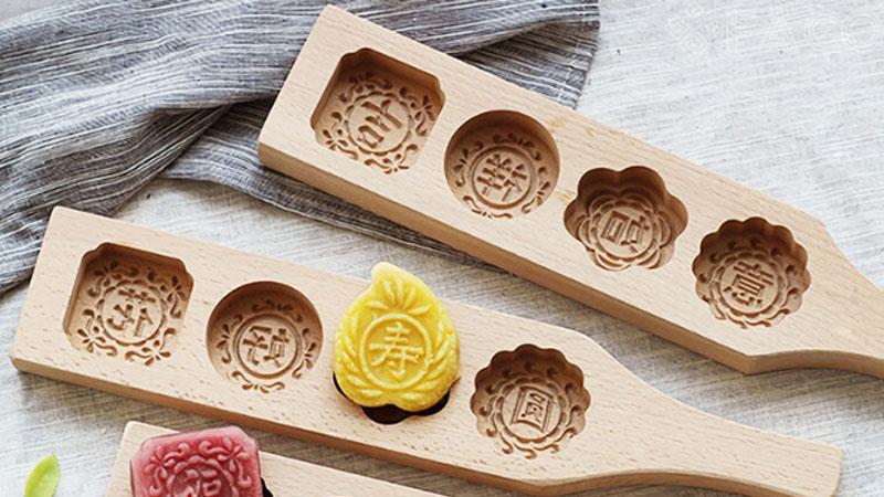 Khuôn làm bánh trung thu bằng gỗ