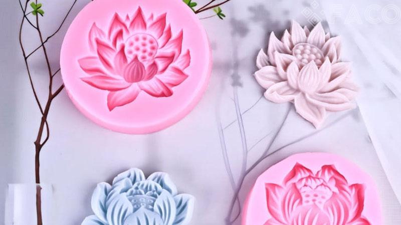 Khuôn làm bánh trung thu bằng silicon