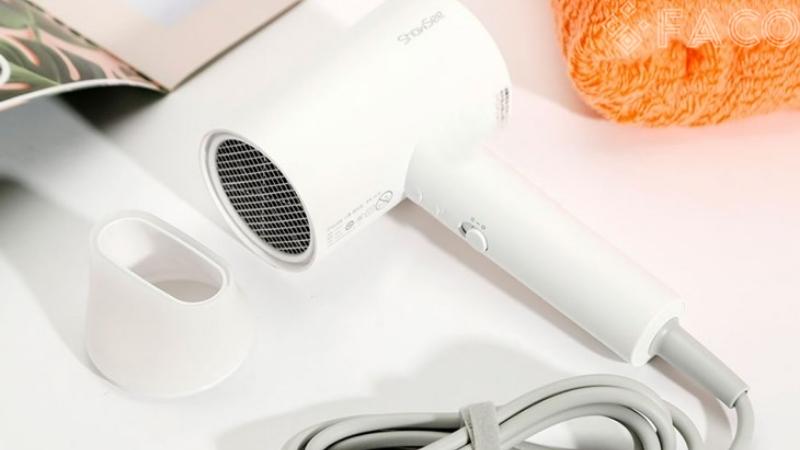 Máy sấy tóc