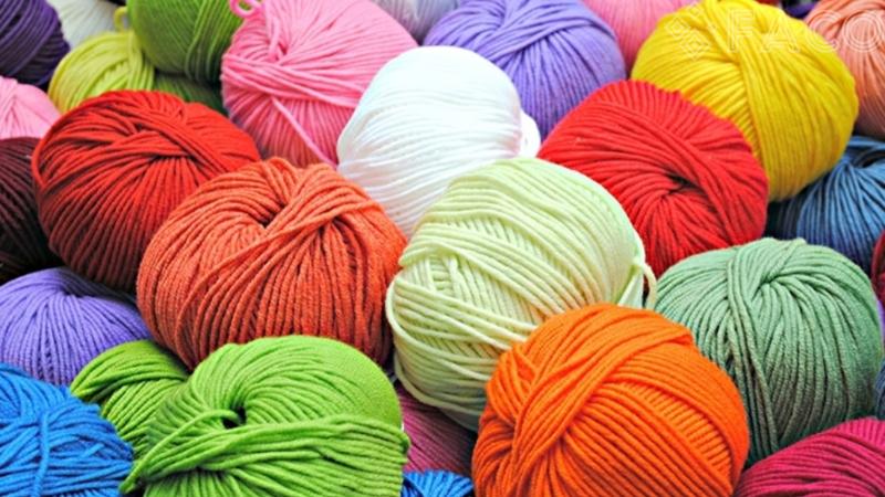 Len nhân tạo – giá rẻ, mẫu mã phong phú